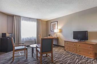 Hotel Comfort Inn Oshawa