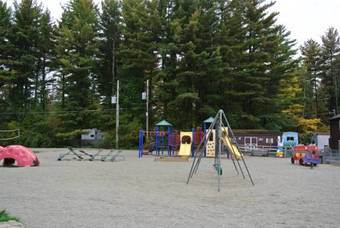 Lake George Escape 24 Ft. Cabin 1