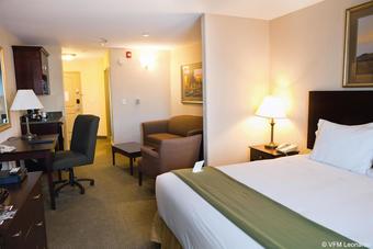 Hotel Comfort Suites Medical District