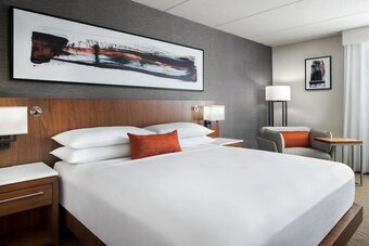 Delta Hotels By Marriott Green Bay