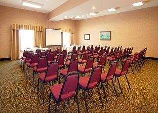 Hotel Comfort Suites Airport