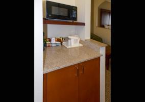 Hotel Comfort Suites Inn At Ridgewood Farm