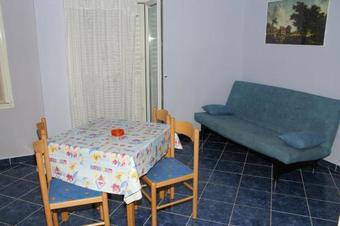 Hostal Apartments By The Sea Podgora (makarska) - 2624