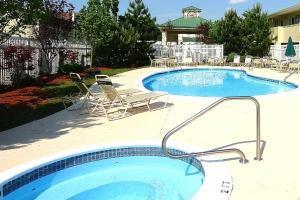 Hotel Quality Inn & Suites