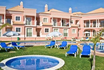Aquamar Aparthotel