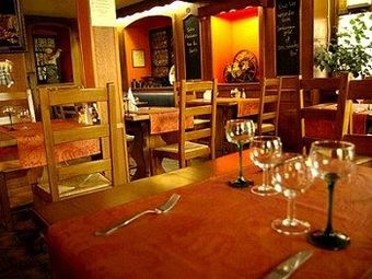 Brit Hotel A La Demi-lune