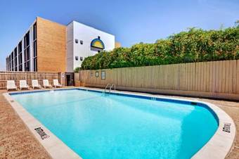 Hotel Days Inn Rangers Ballpark In Arlington/six Flags