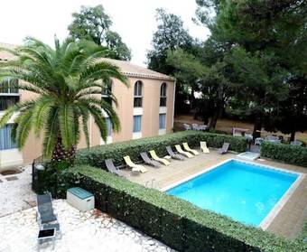 Hotel Le Clos De L'aube Rouge