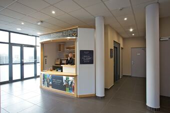 Hotel Aka Lodge Lyon Est