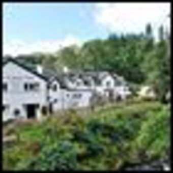 The Bridge Of Lochay Hotel