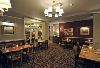 Hotel The Royal George Birdlip