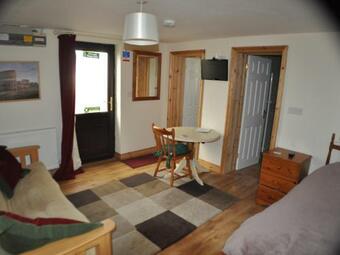 Bed & Breakfast Burnt House Farm