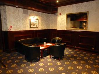 Maes Manor Country Hotel