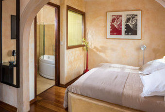 Petra Hotel And Suites