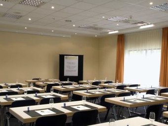 Hotel NH Zurich Airport