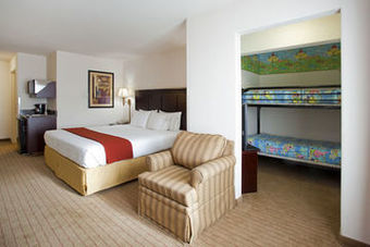 Holiday Inn Express Hotel & Suites Evanston
