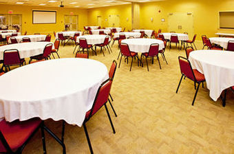 Holiday Inn Express Hotel & Suites Elizabethtown