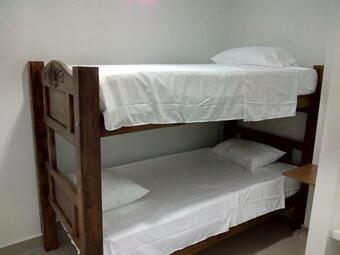 Albergue Hostal Casa De Barajas