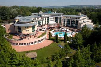 Hotel Rogner Lotus Therme
