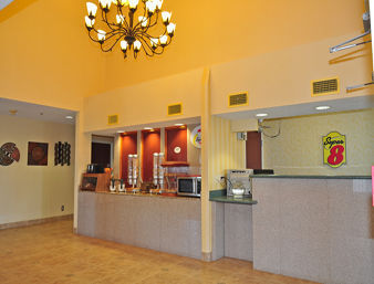 Hotel Super 8 Alexandria I-49