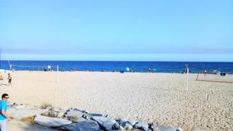 Yolanda Seaview & Beach Apartment