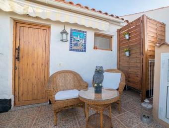 Villa Lightbooking- Book And Sunbed