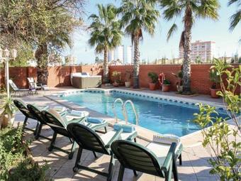 Four-bedroom Holiday Home In Playa Honda