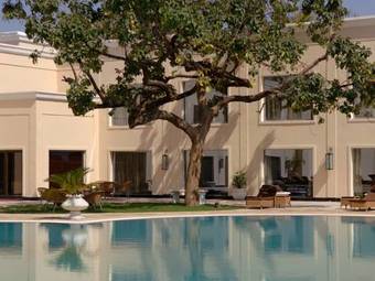 Hotel El Lalit Temple View