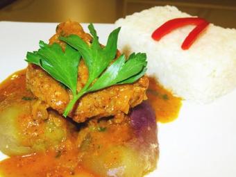 Hotel Jultom Inn & Suites