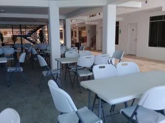 Hotel Per� Hosting - Punta Sal