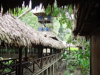 Hotel Heliconia Amazon River Lodge
