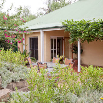Hotel Peppers Guest House