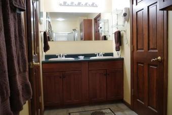 Friend`s Mountain Retreat