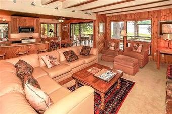 1737 - Lake Cabin In Fawnskin