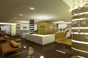 Hotel Holiday Inn East
