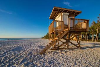 Sunset Beach 204
