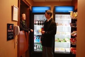 Hotel Hampton Inn Boston/logan Airport Boston Ma