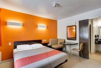 Hotel Motel 6 Jackson