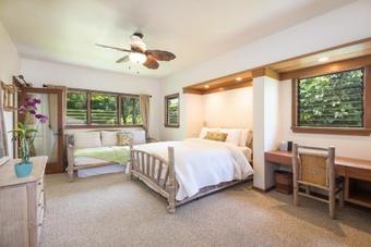 Hale La'au Pohaku Tvnc#4225