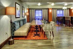 Hotel Hampton Inn Johnson City