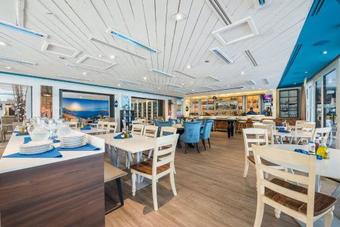 Bentley Beachfront Apartment