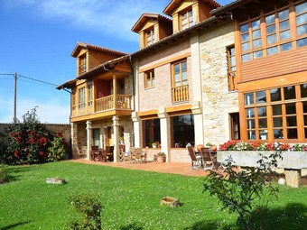 Hotel Rural La Casona De Tresali