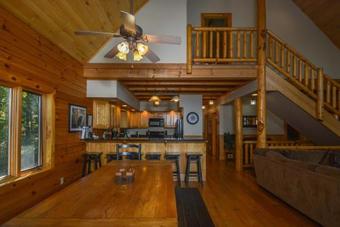 Bear Hollow Five-bedroom Holiday Home
