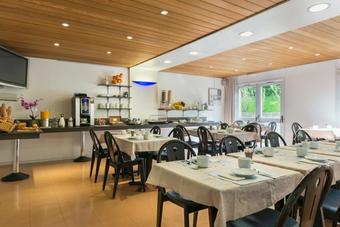 Hotel H�tel Les Relais Verts