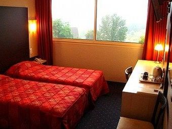 Hotel H�tel Le Clos Roussillon