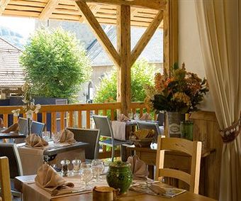 Hotel H�tel La Croix Saint Maurice