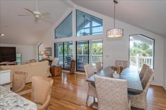 Homes-371 Gulf Blvd