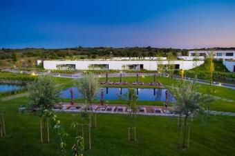 Hotel L'and Vineyards