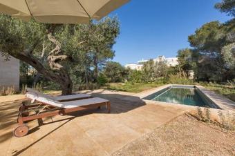 Monaci Villa Sleeps 10 Pool Air Con Wifi