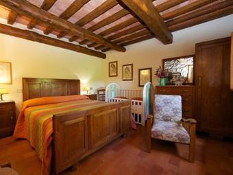 Calcinaia Villa Sleeps 14 Pool Wifi